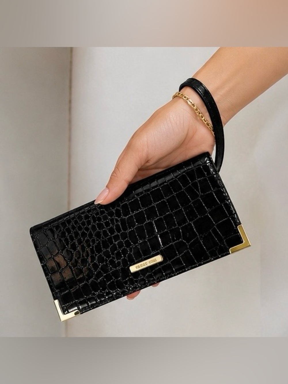 Michael Kors Black Patent Croc Embossed Wristlet Clutch Gold Zip Organizer